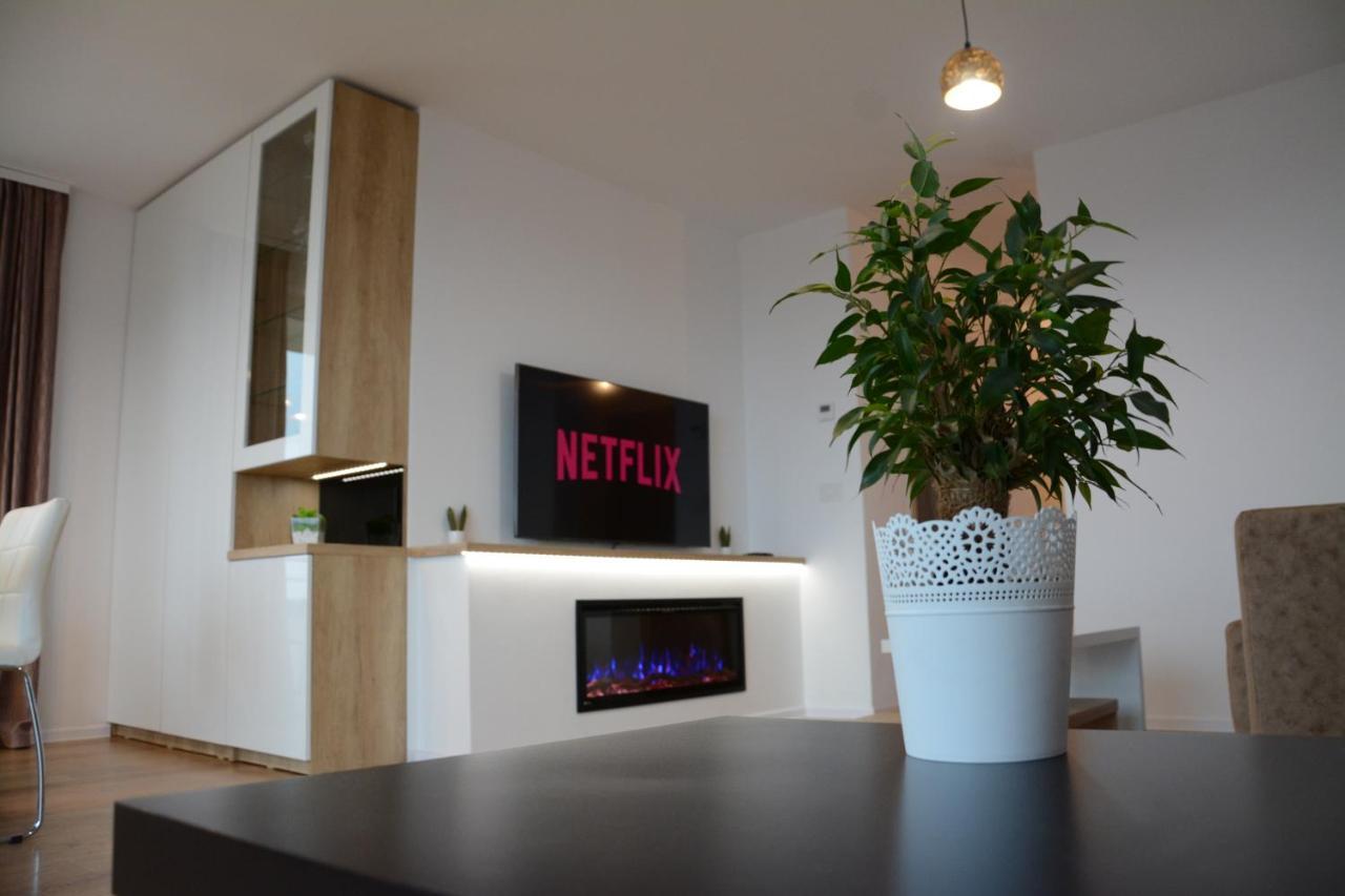 Luxury Panorama Apartament,Coresi Brasov Bagian luar foto